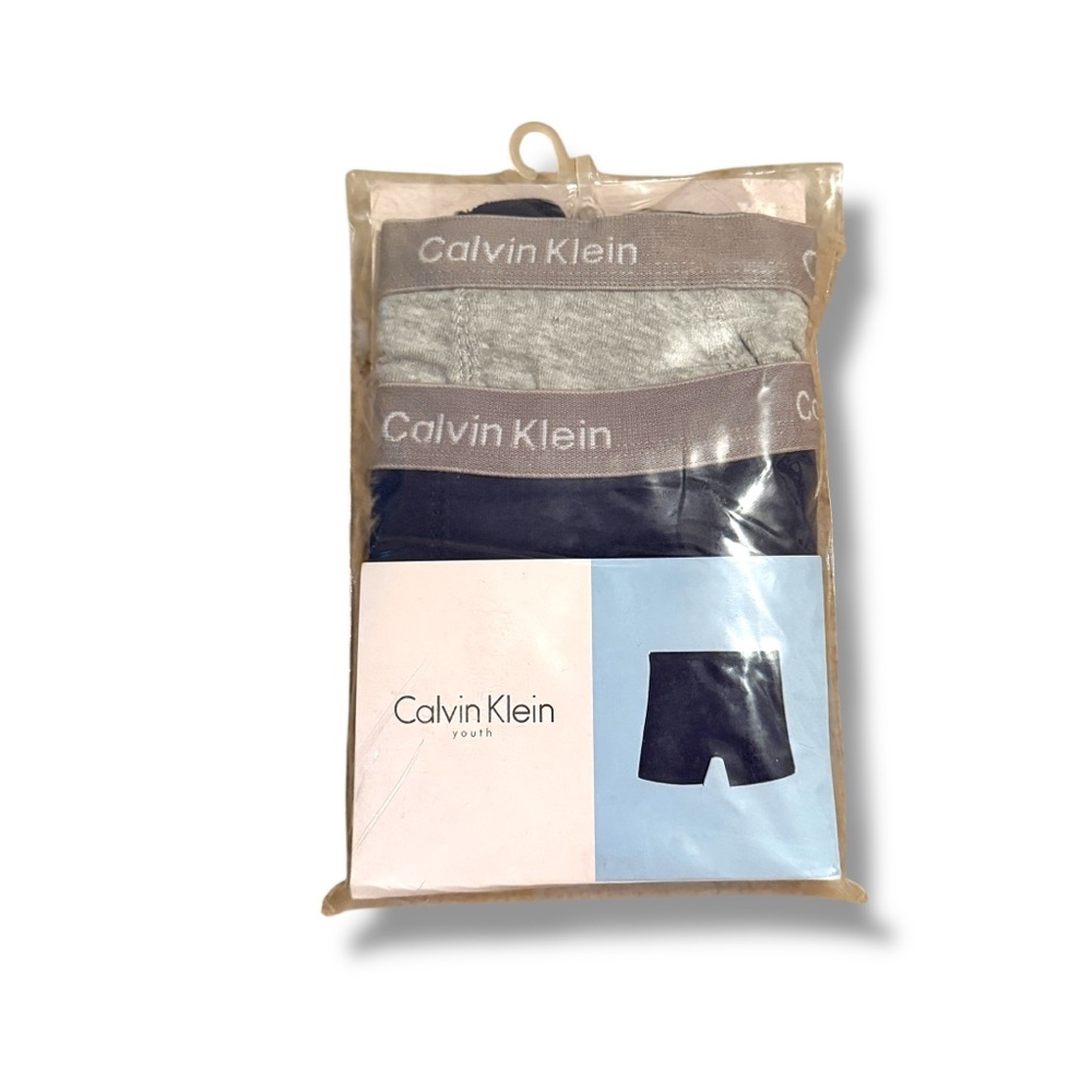 Calvin Klein NWT Youth Boxer Briefs 2-Pack Gray Navy Size XL Boys Underwear